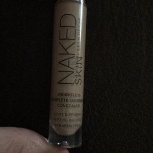 Eye shadow, concealer, liquid foundation